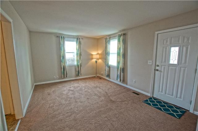 5420 Knob Road Nashville, TN 37209 - Photo 4 of 17