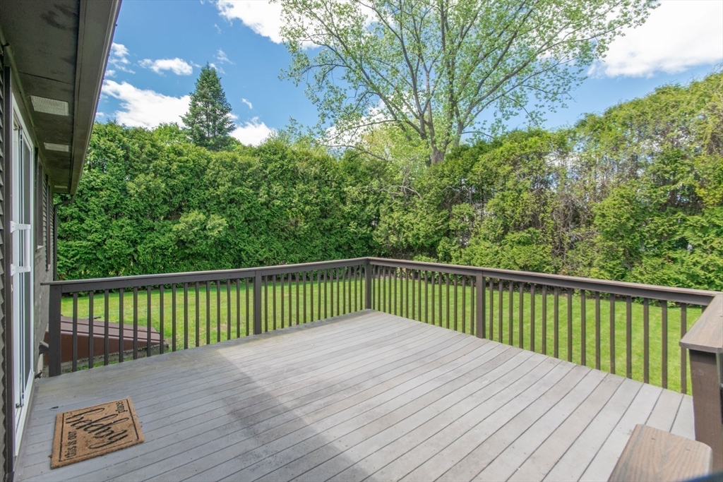 629 River Road Agawam, MA 01001 - Photo 23 of 36