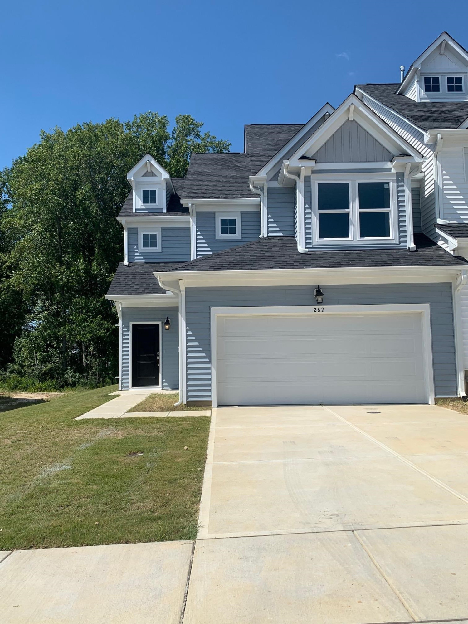 262 Shingle Oak Road, Unit TH #23 Wake Forest, NC 27587 - Photo 2 of 27 Roanoke 2-Story - Master Down End Unit