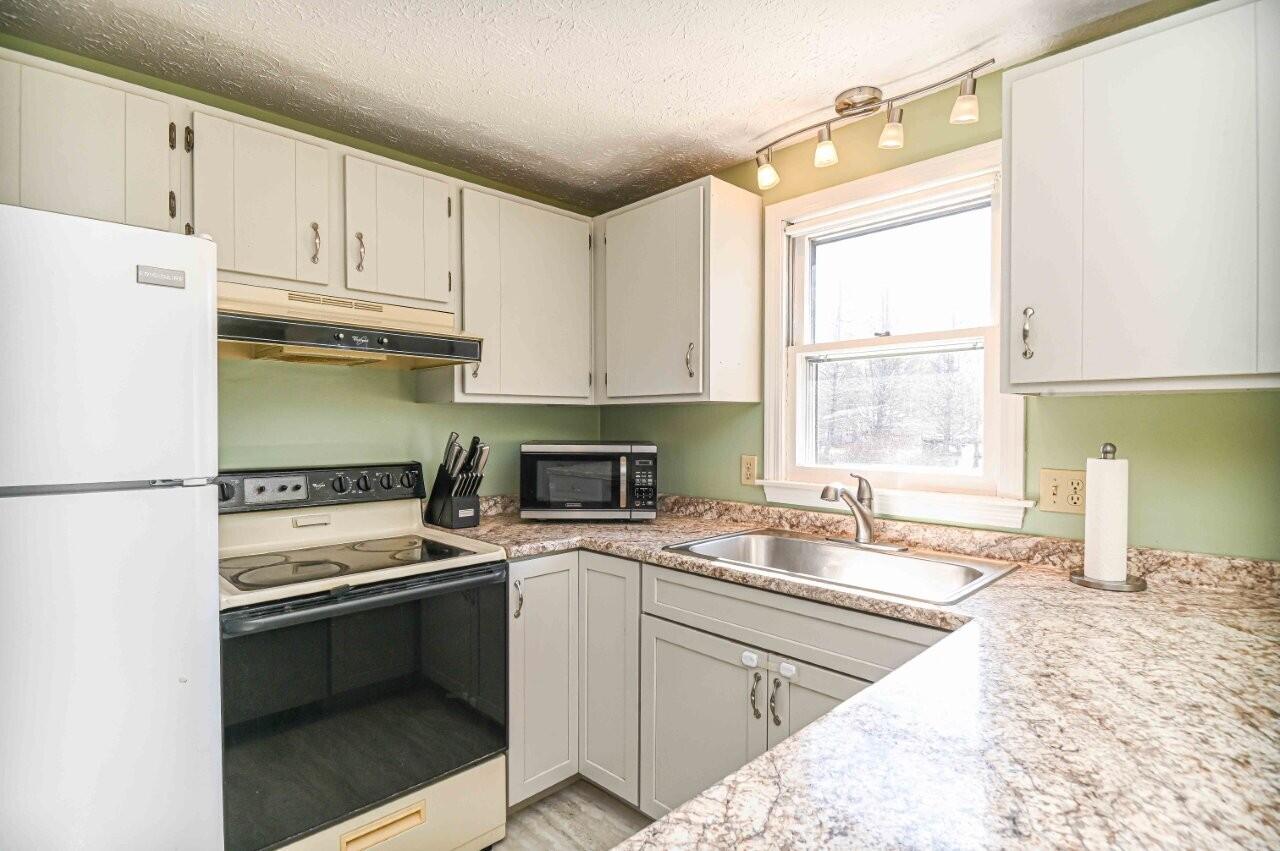 373 Guinea Road Biddeford, ME 04005 - Photo 10 of 49 10