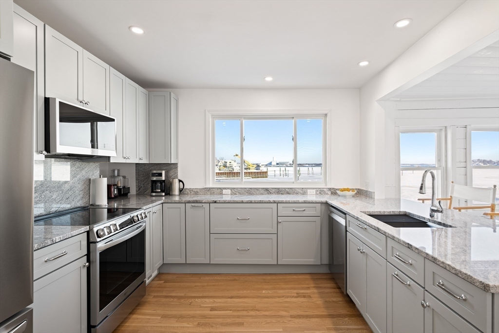 1 Shore Avenue Salem, MA 01970 - Photo 13 of 41