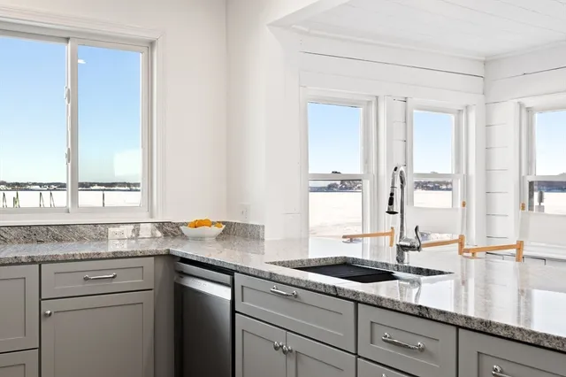 $899,900 | 1 Shore Avenue, Salem, MA 01970