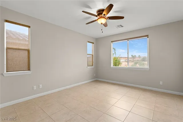 $469,900 | 1355 Huntington Heights, Mesquite, NV 89027