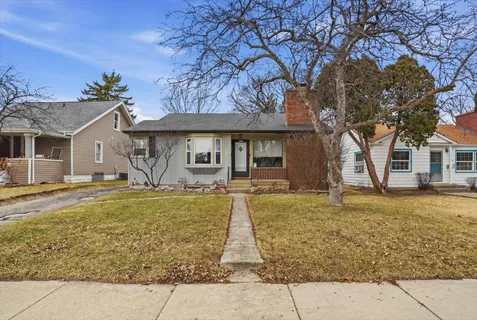 $289,900 | 956 Westmoreland Avenue, Waukegan, IL 60085