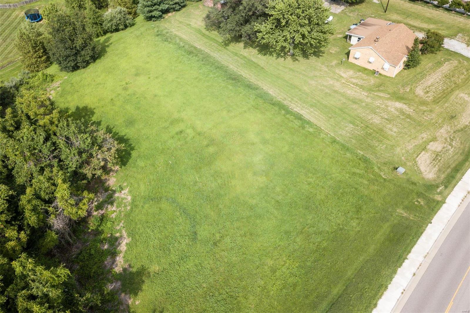 328 Milburn School Road O'Fallon, IL 62269 - Photo 5 of 10 Gallery Image 5