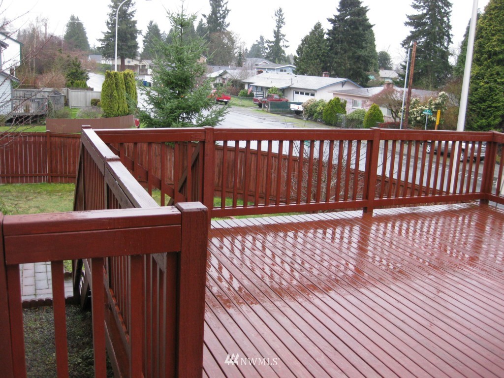 2105 Aberdeen Place Northeast Renton, WA 98056 - Photo 13 of 15 Gallery Image 13