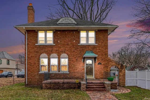 $895,000 | 410 East Angela Boulevard, South Bend, IN 46617