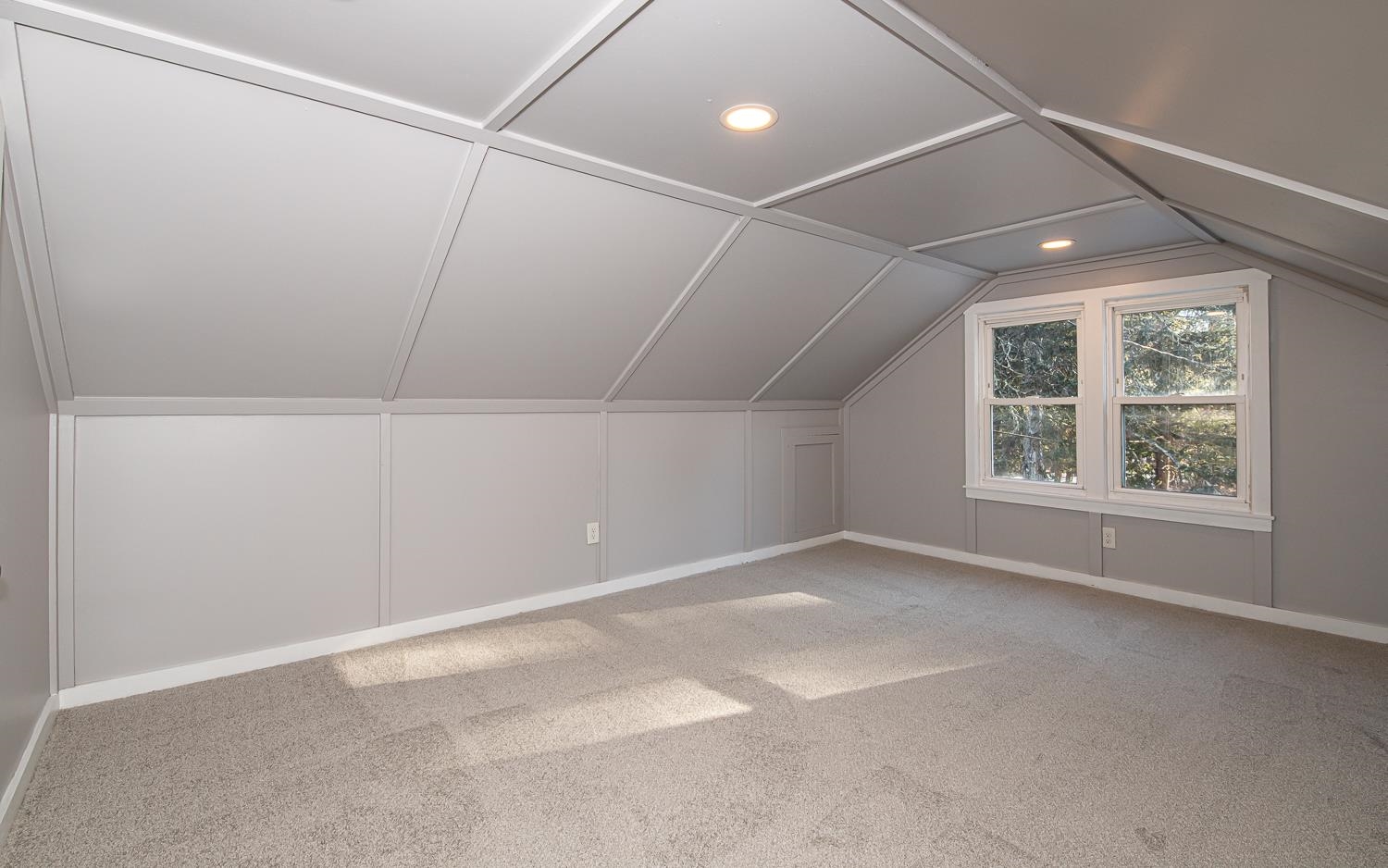 121 Hampstead Road Sandown, NH 03873 - Photo 37 of 60