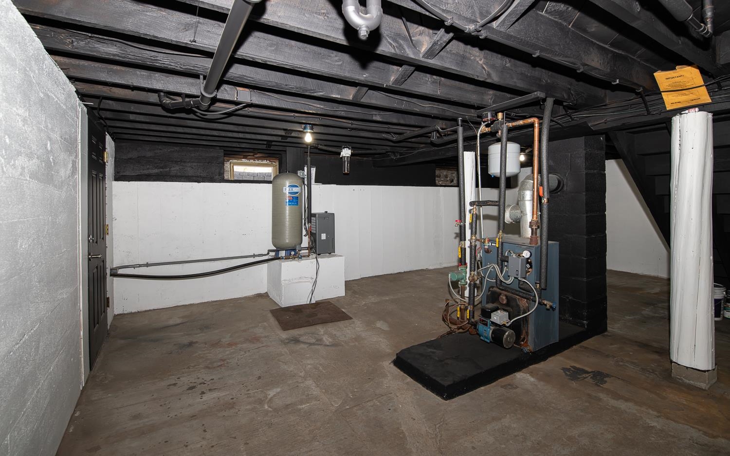 121 Hampstead Road Sandown, NH 03873 - Photo 44 of 60