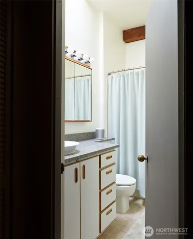 $865,000 | 611 Post Avenue, Unit 7, Seattle, WA 98104