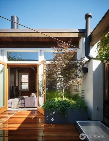 $865,000 | 611 Post Avenue, Unit 7, Seattle, WA 98104