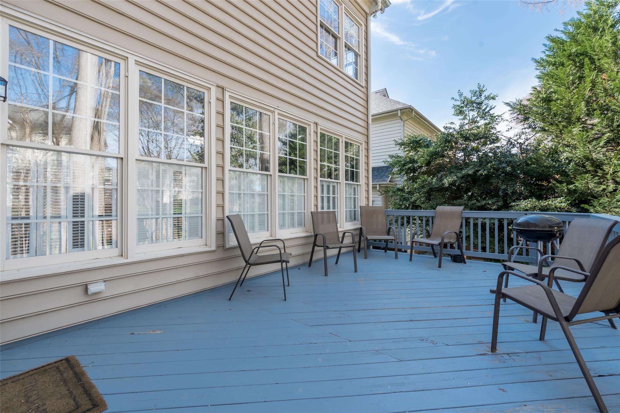 3519 Rhett Butler Place Charlotte, NC 28270 - Photo 33 of 38 a roof deck with a table and chairs