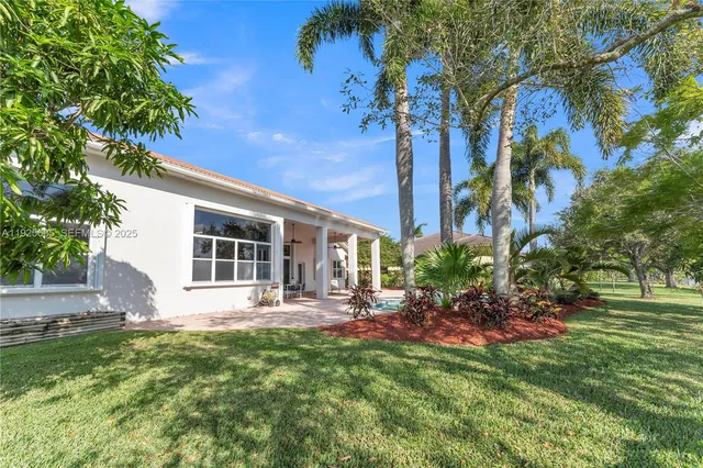$1,750,000 | 13890 Southwest 41st Street, Davie, FL 33330