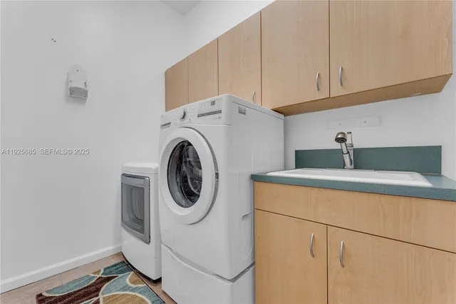 $1,750,000 | 13890 Southwest 41st Street, Davie, FL 33330