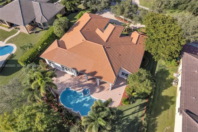 $1,750,000 | 13890 Southwest 41st Street, Davie, FL 33330