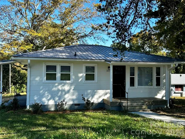 $1,129 | 1013 Eleanor Drive, Lexington, NC 27295