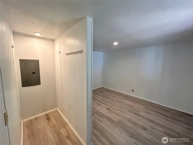 $42,999 | 850 Crescent Street, Raymond, WA 98577