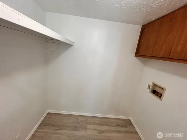 $42,999 | 850 Crescent Street, Raymond, WA 98577