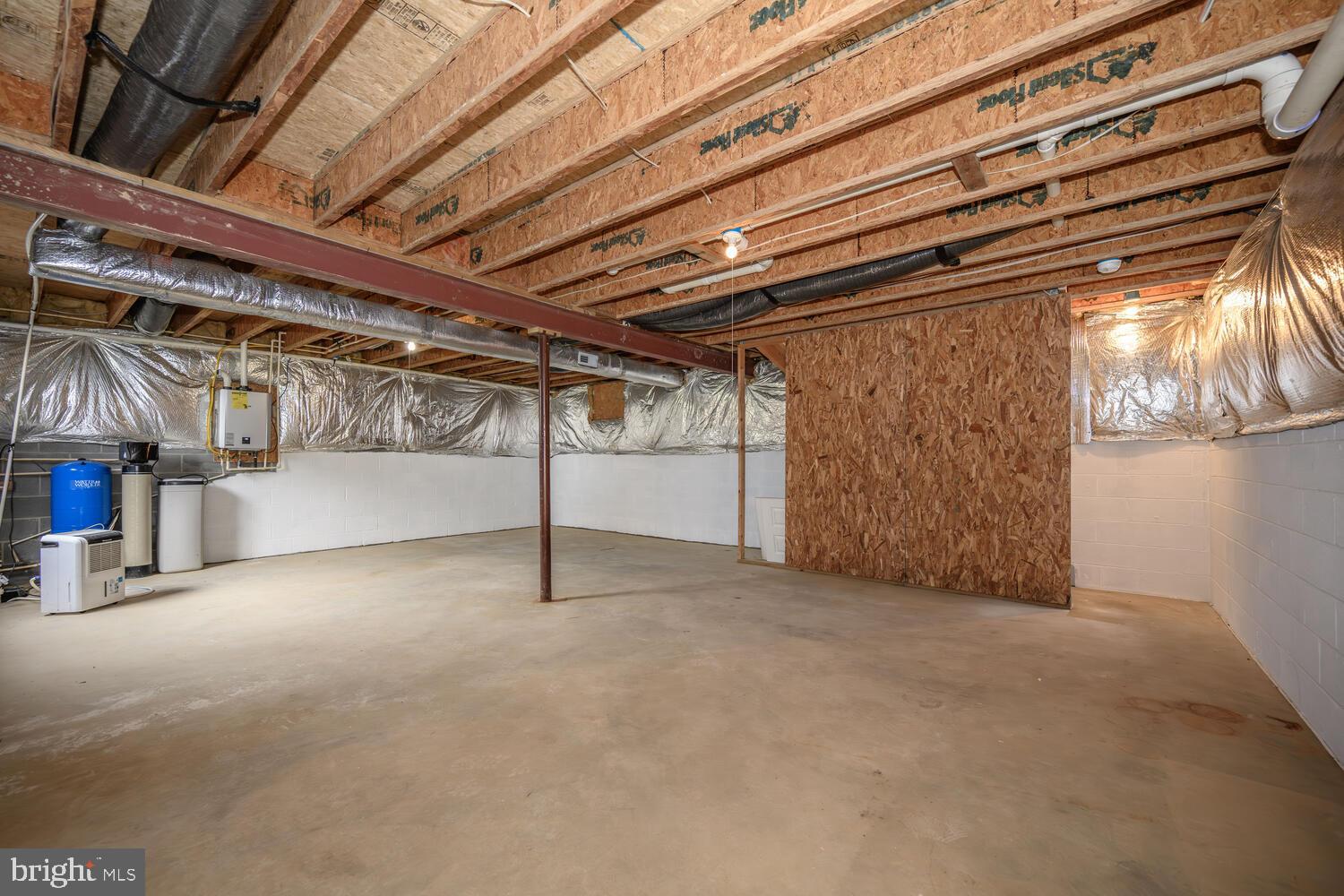 119 Wye Knot Road Queenstown, MD 21658 - Photo 40 of 45 a view of an empty room