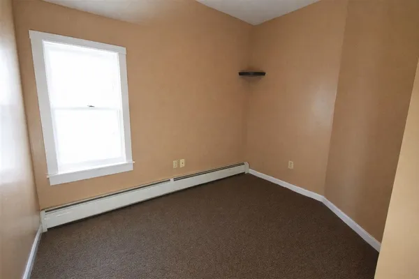 $235,000 | 138 Maple Street, Rutland, VT 05701