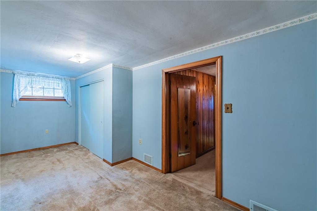 1291 Milltown Road Verona, PA 15147 - Photo 19 of 25 Gallery Image 19