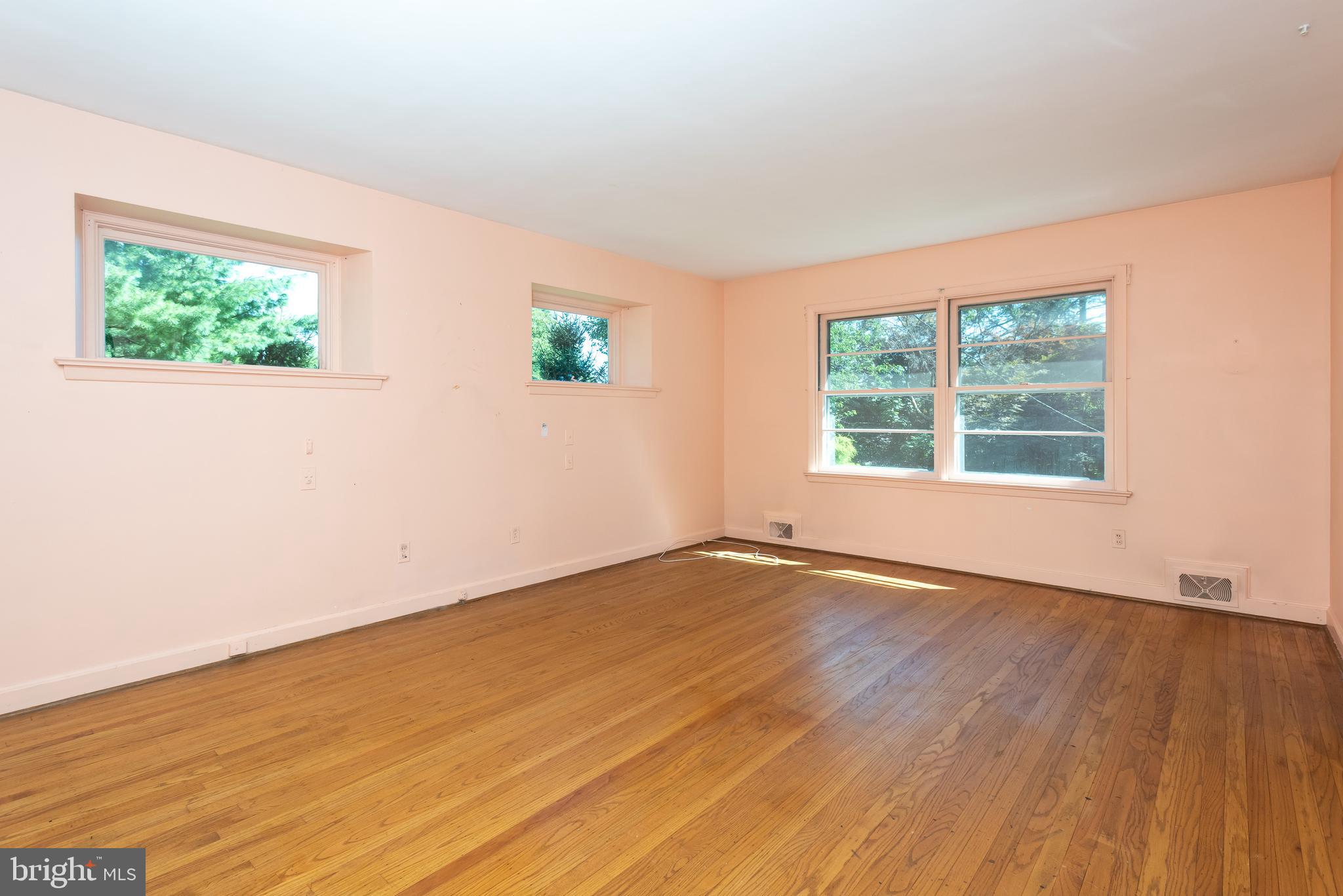 840 Mt Moro Road Villanova, PA 19085 - Photo 21 of 35