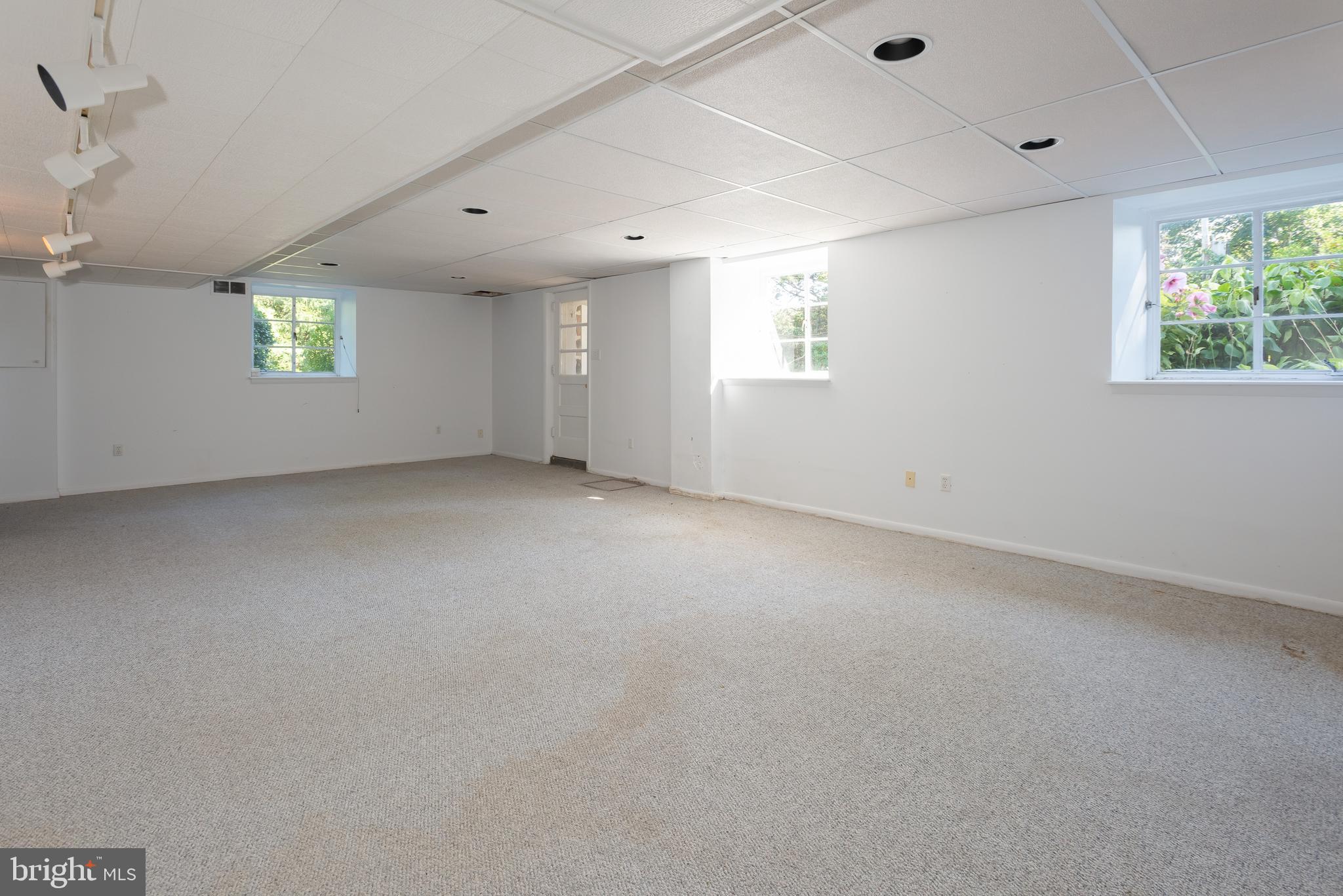 840 Mt Moro Road Villanova, PA 19085 - Photo 28 of 35