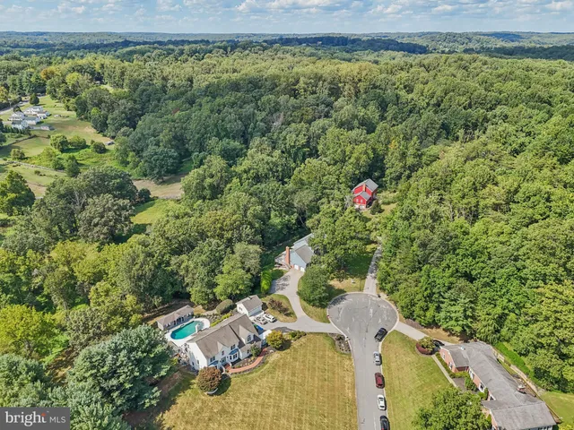 $835,000 | 10 Glencoe Manor Court, Sparks Glencoe, MD 21152