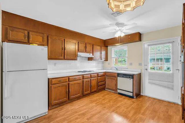 $195,000 | 931B Thornhill Court, Unit C, Lakewood, NJ 08701