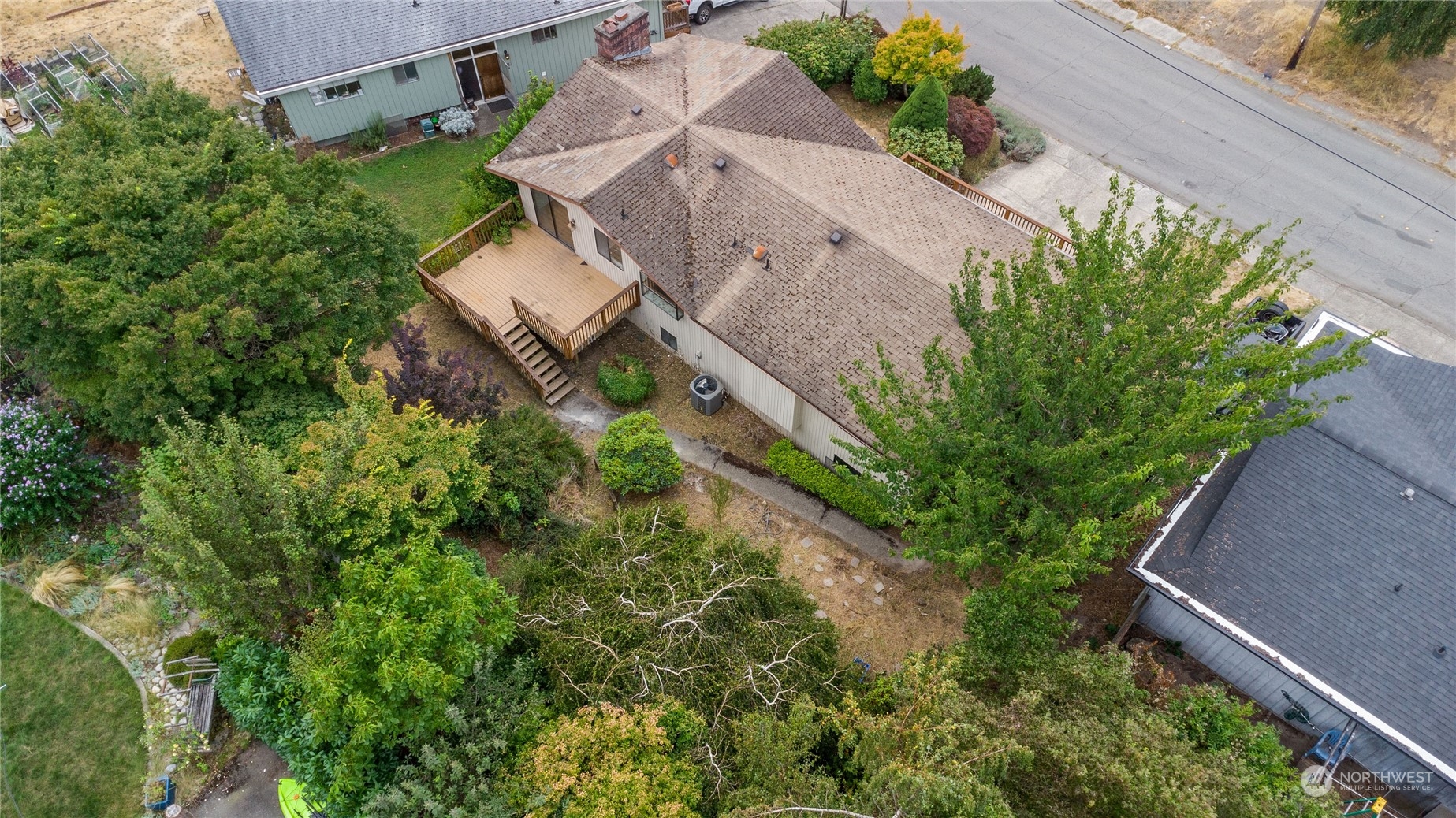2650 Cherry Avenue Bremerton, WA 98310 - Photo 24 of 25 an aerial view of a house with a yard