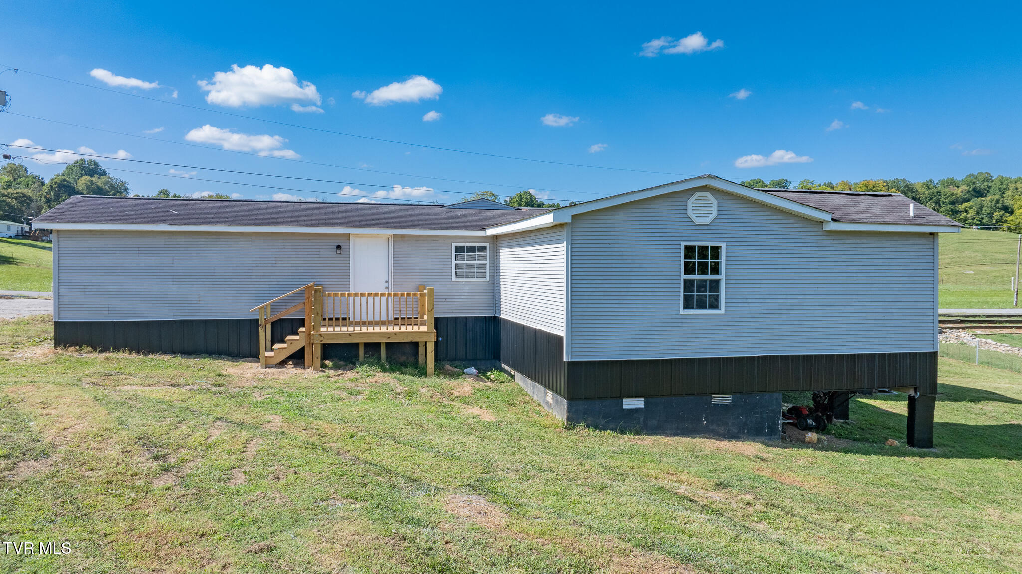 405 Sam Aiken Road Telford, TN 37690 - Photo 29 of 31 dji_fly_20250918_152646_0646_17582237635