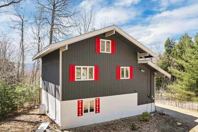 $550,000 | 170 Linderhof Strasse, Intervale, NH 03845