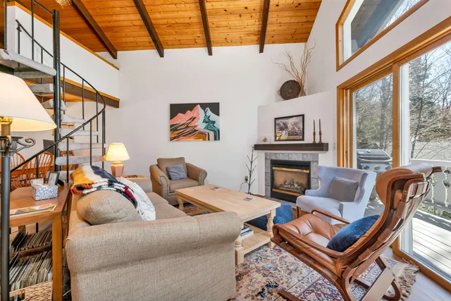 $550,000 | 170 Linderhof Strasse, Intervale, NH 03845