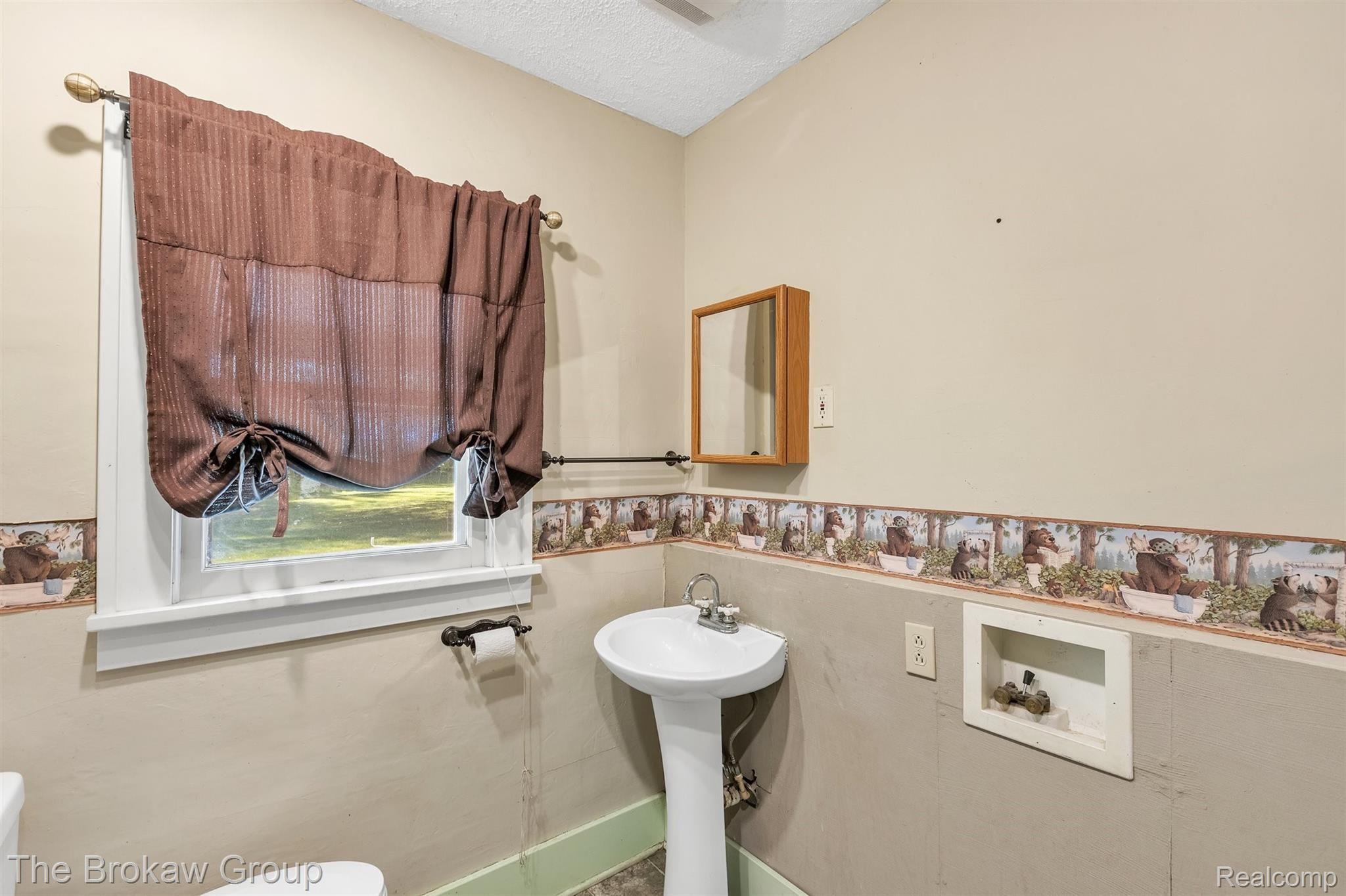2400 Froede Road Caro, MI 48723 - Photo 26 of 59 24-2400-Froede-Rd-WindowStill-Real-Estate-Photography-24.jpg