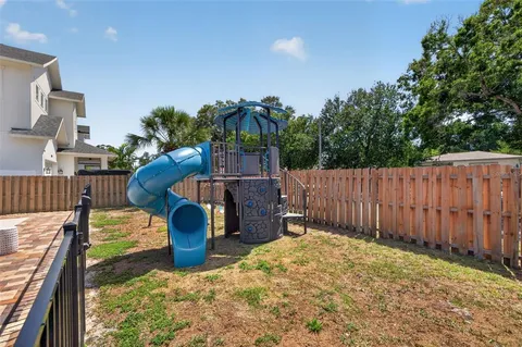 $629,000 | 1674 34th Avenue North, St. Petersburg, FL 33713