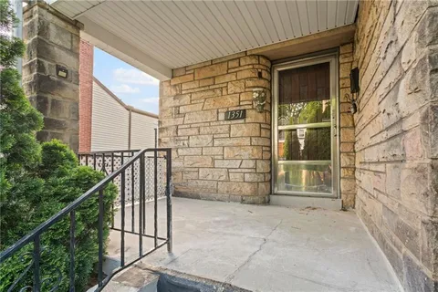 $350,000 | 1351 Simona Drive, Pittsburgh, PA 15201