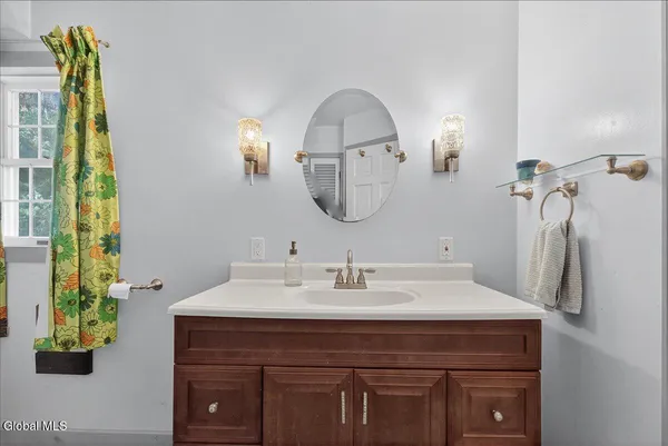 $574,900 | 763 Turnpike Road, Eagle Bridge, NY 12057