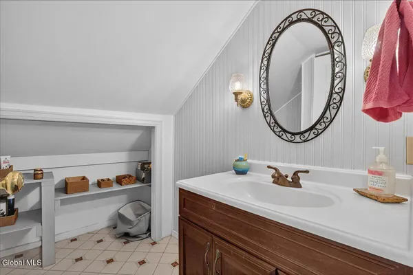 $574,900 | 763 Turnpike Road, Eagle Bridge, NY 12057