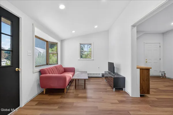 $574,900 | 763 Turnpike Road, Eagle Bridge, NY 12057