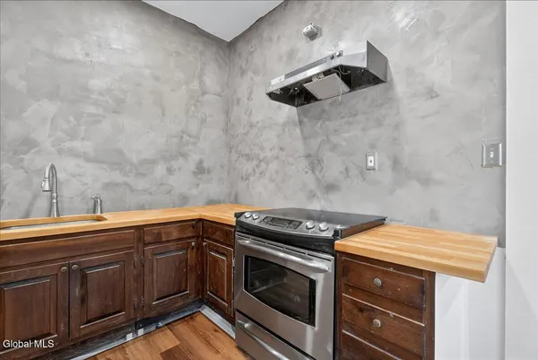 $574,900 | 763 Turnpike Road, Eagle Bridge, NY 12057