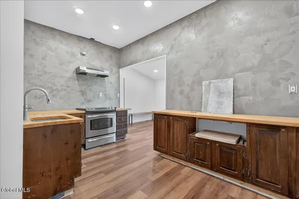 $574,900 | 763 Turnpike Road, Eagle Bridge, NY 12057