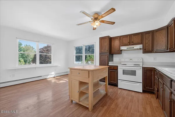 $574,900 | 763 Turnpike Road, Eagle Bridge, NY 12057