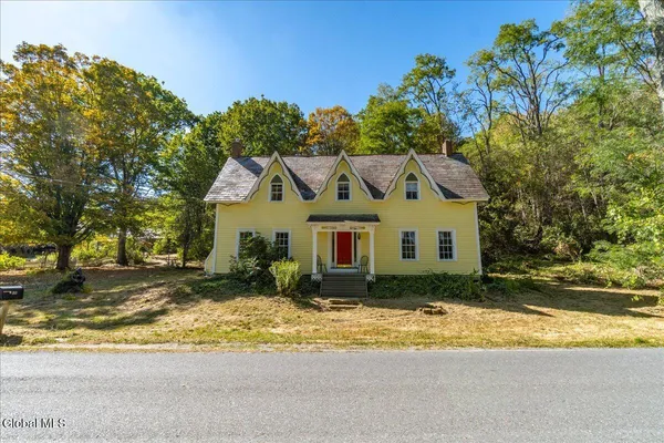 $574,900 | 763 Turnpike Road, Eagle Bridge, NY 12057