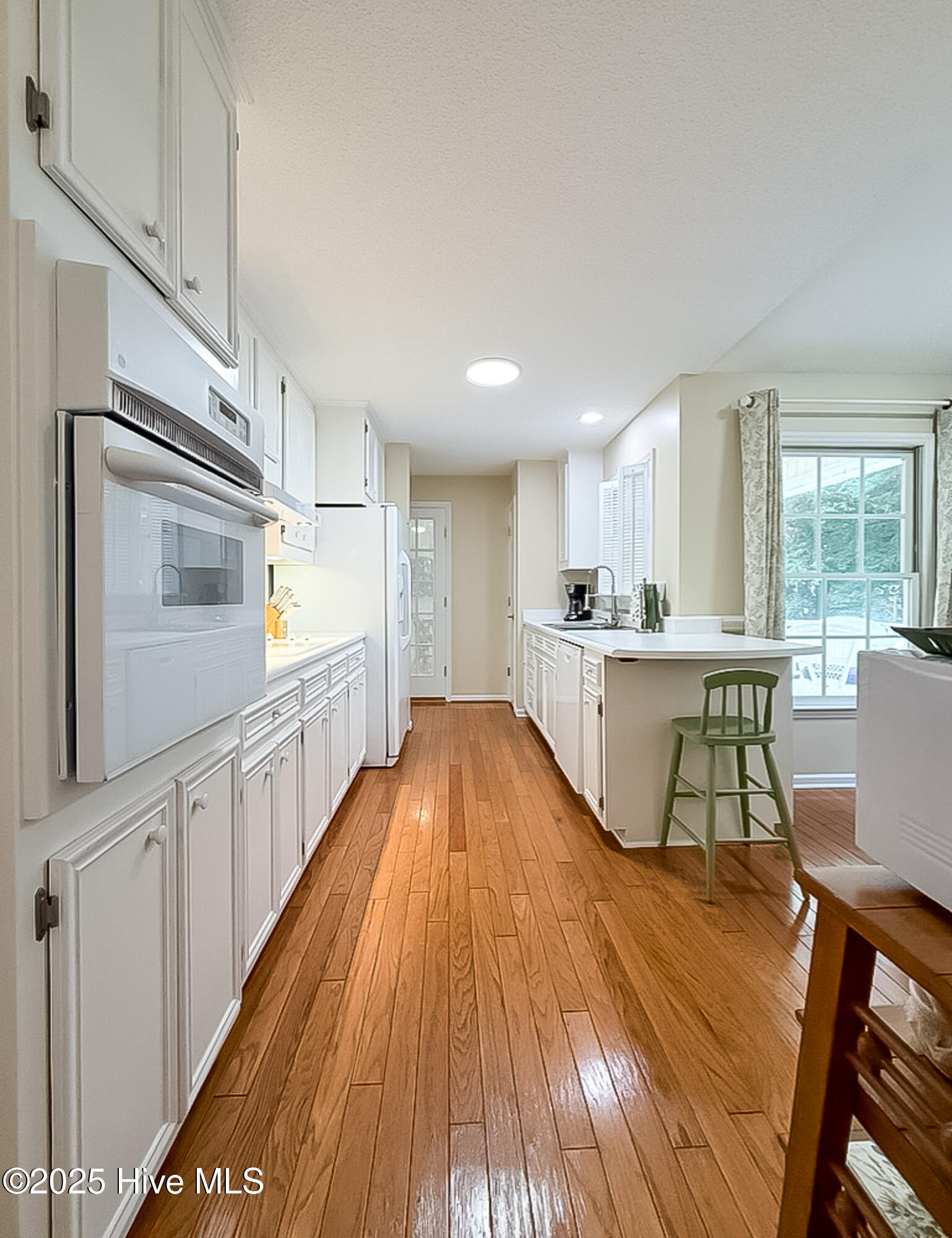 140 Lost Tree Road Pinehurst, NC 28374 - Photo 35 of 72 Galley Style Kitchen