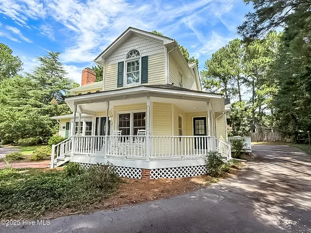 $550,000 | 140 Lost Tree Road, Pinehurst, NC 28374