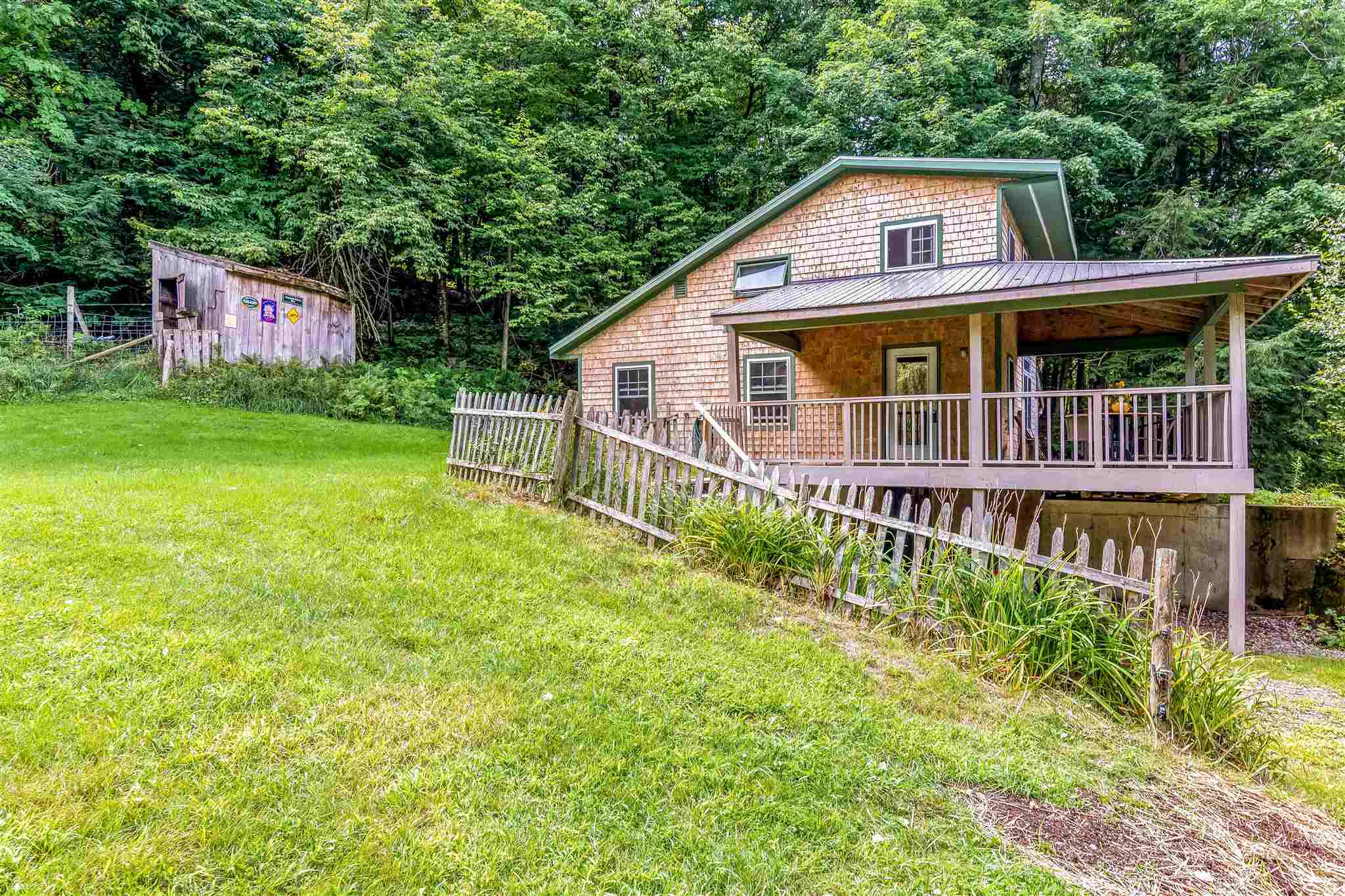 89 Dezotelle Road Bakersfield, VT 05448 - Photo 19 of 32