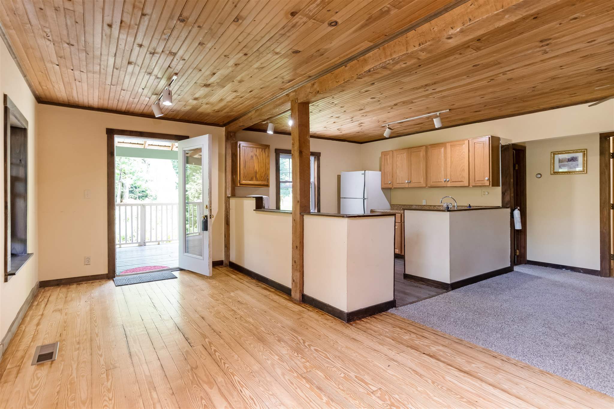 89 Dezotelle Road Bakersfield, VT 05448 - Photo 7 of 32