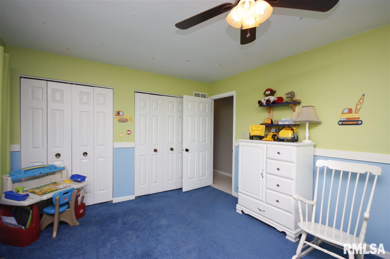 5908 West Ridgecrest Circle Peoria, IL 61615 - Photo 28 of 36 Gallery Image 28