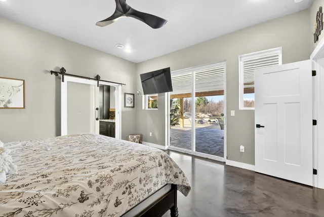 $1,399,900 | 5304 Sampson Road, Abrams, WI 54101