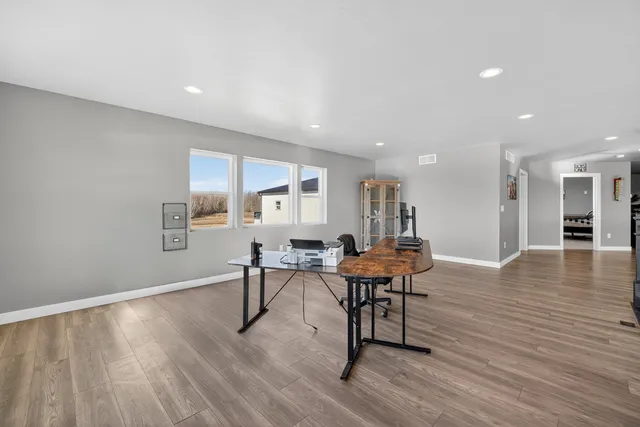 $1,499,900 | 5304 Sampson Road, Abrams, WI 54101